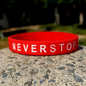 NEVER STOP - The Motivation You Wear! Red/White
